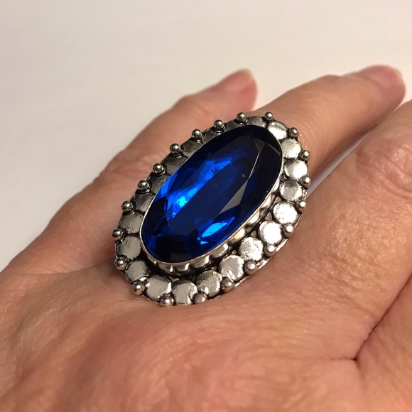 Stunning 925 Sterling Silver Ring